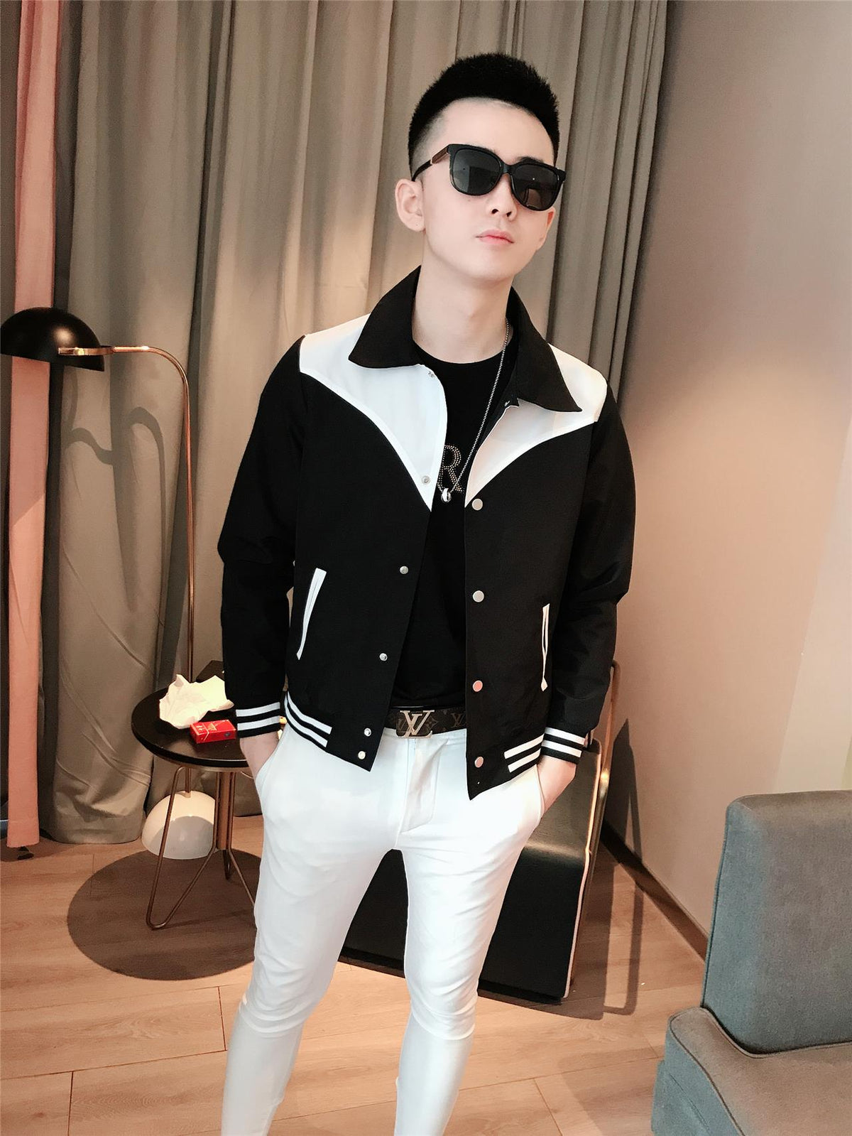 Men's Fashion Baseball Jacket in Stylish Color Block Design