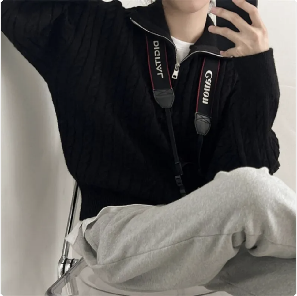 Korean-Style Retro Cable-Knit Zipper Pullover – Casual Long Sleeve Sweater Top | Streetwear