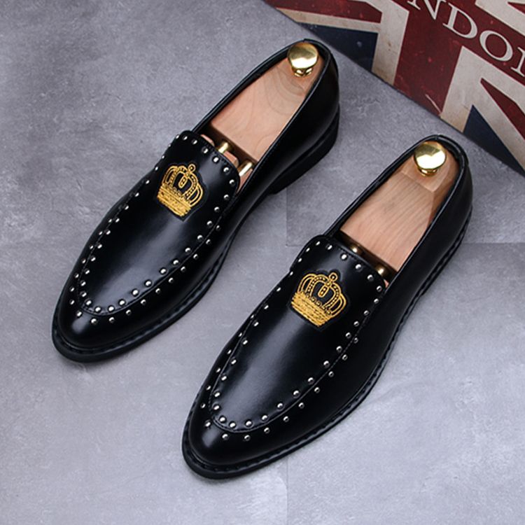 Casual Low-Top Soft-Soled Leather Beanie Shoes | Embroidered Cap
