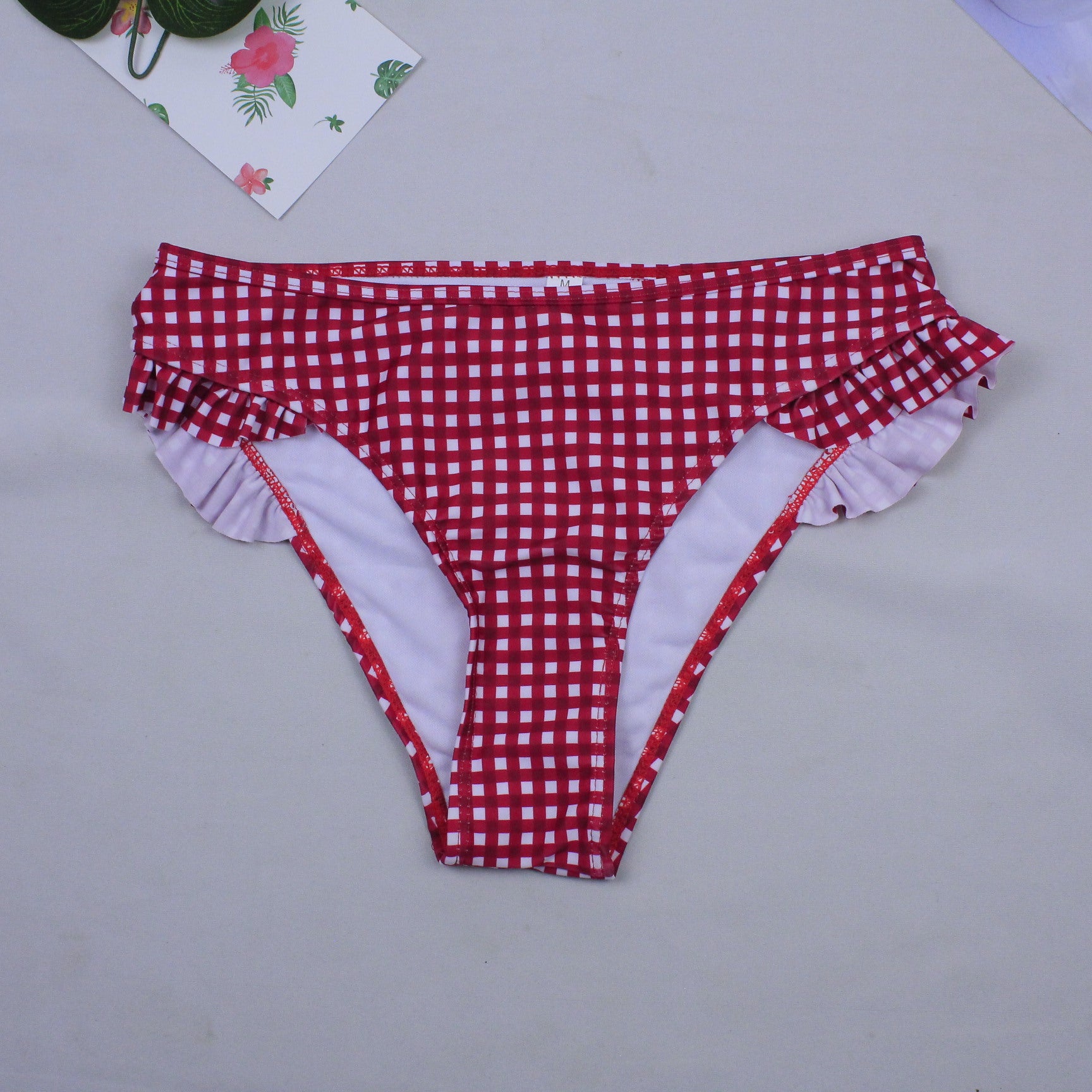 2019 New Sexy Plaid Bikini with Ruffled Straps