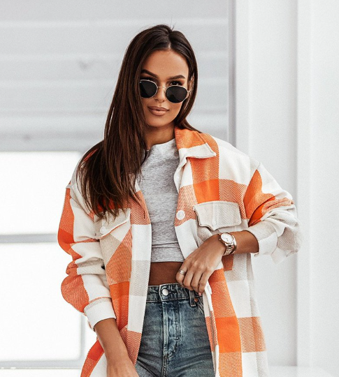 Plaid Wool Jacket with Revers Button for Women (One Piece)