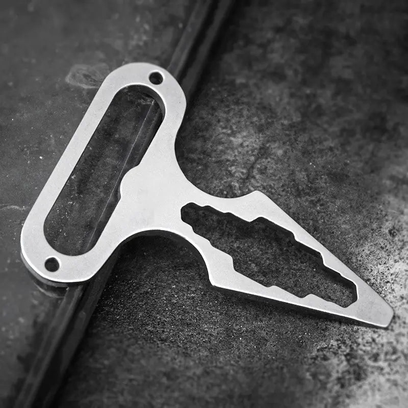 Outdoor Self-Defense Multi-Tool Keychain EDC Tool