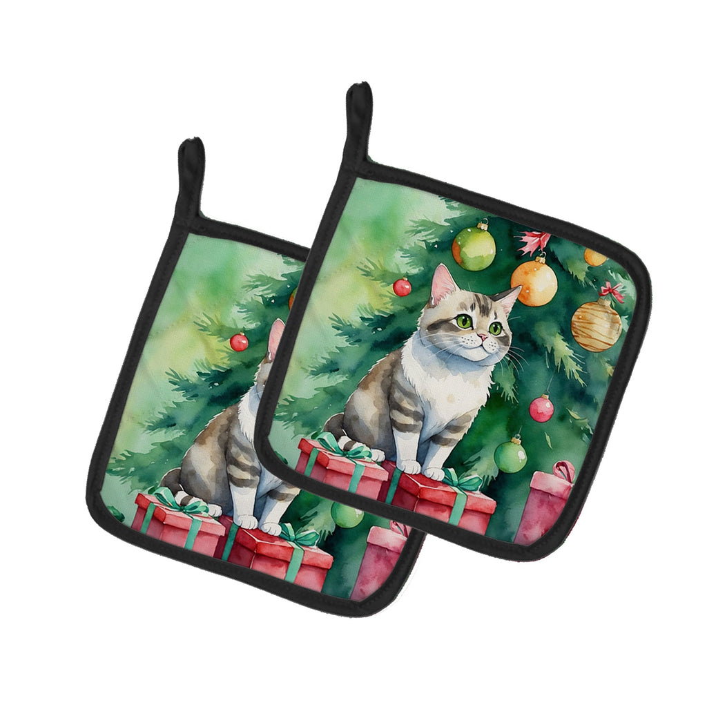 Li Hua Cat By the Christmas Tree Pair of Pot Holders