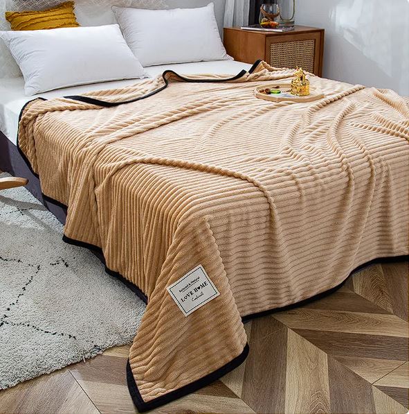 Multifunctional Thick Fleece Blanket