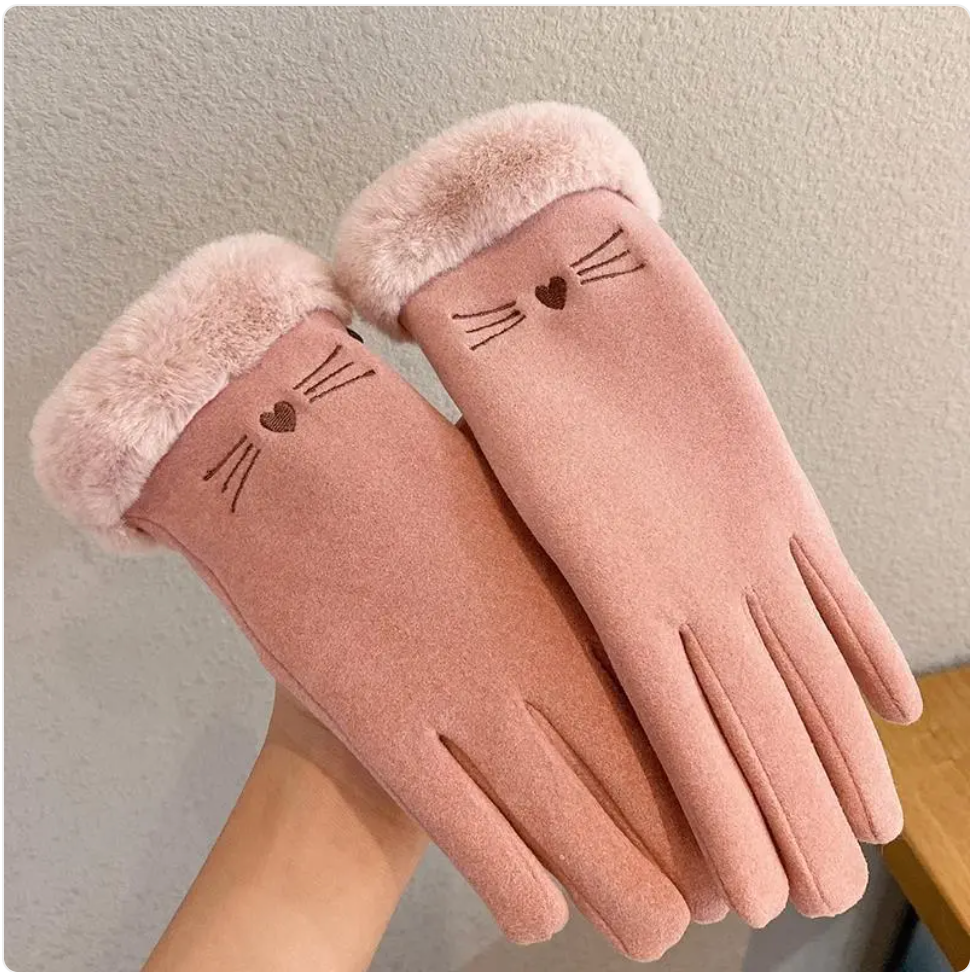 Fleece-Lined Suede Riding Gloves with Padded Warmth and Cute Design