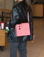 [Unpriced] Stone Pattern Crossbody Bag | Faith Accessory