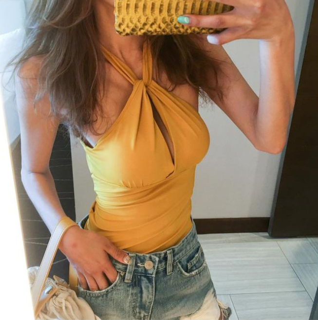 One-Piece Swimsuit with Halter Neck and Slim Fit