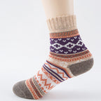 Women's Ethnic Rabbit Wool Cross Socks