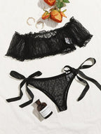 Plus Size Lace Off-Shoulder Lingerie Set (Two Pieces)