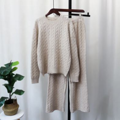 Sweater Pullover and Pants set | Streetwear