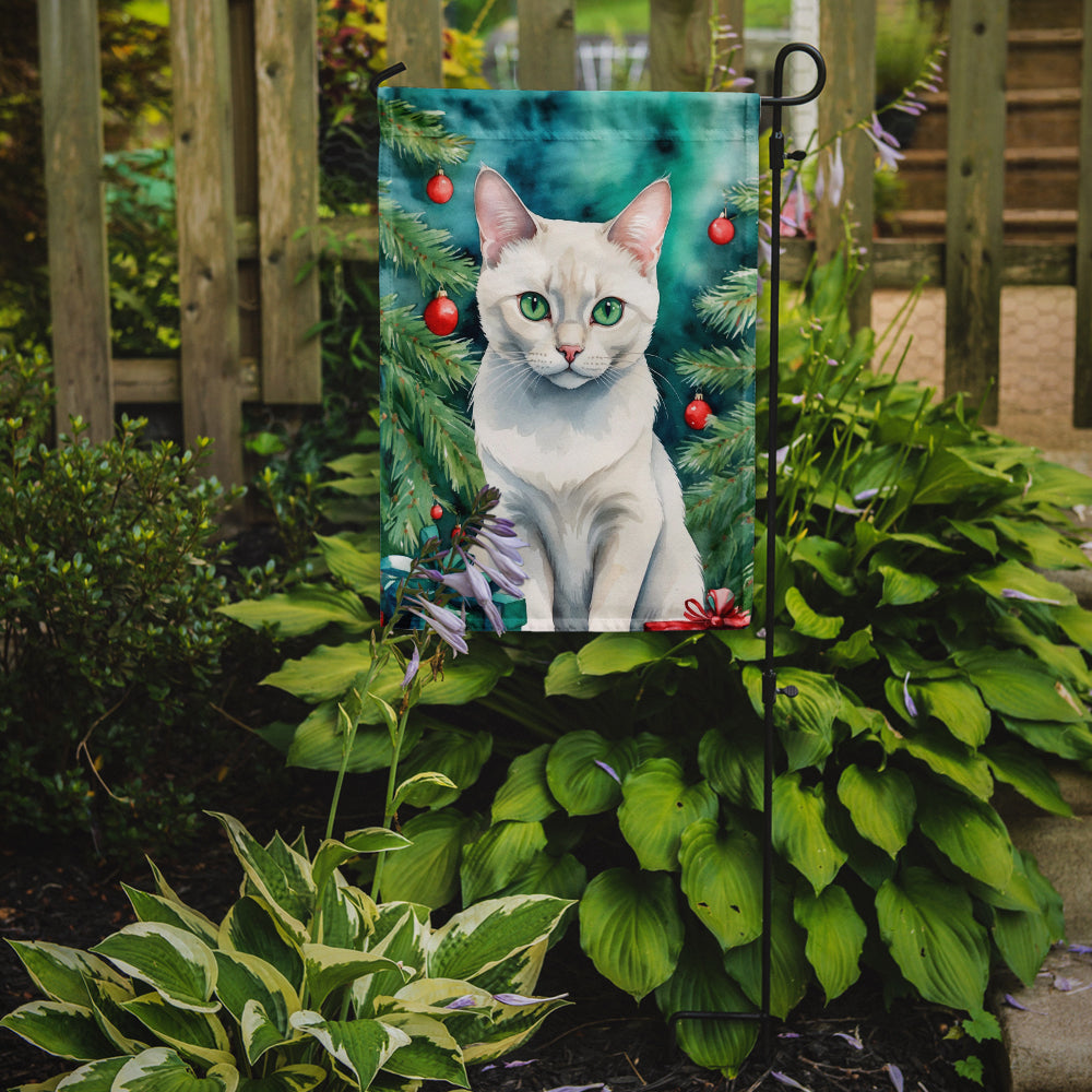 Foreign White Cat By the Christmas Tree Garden Flag