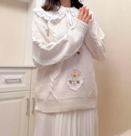 Japanese Vintage Handmade Childlike Flower Sweater
