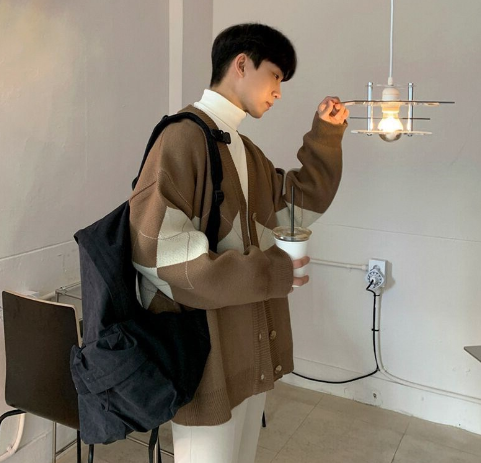 Men's Long-sleeved Sweater - Check Cardigan