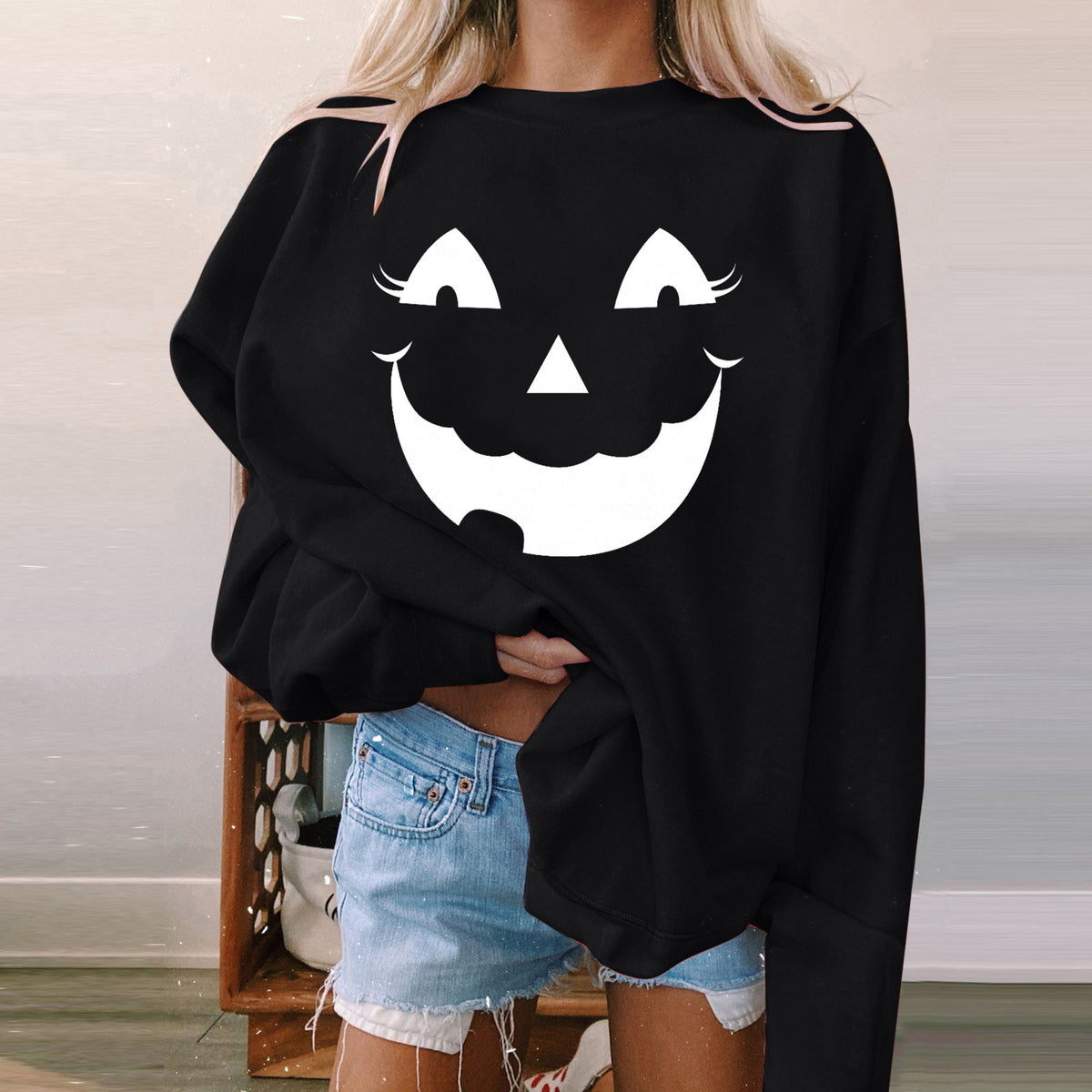 Halloween Women's Long Sleeve Padded Sweatshirt | Streetwear