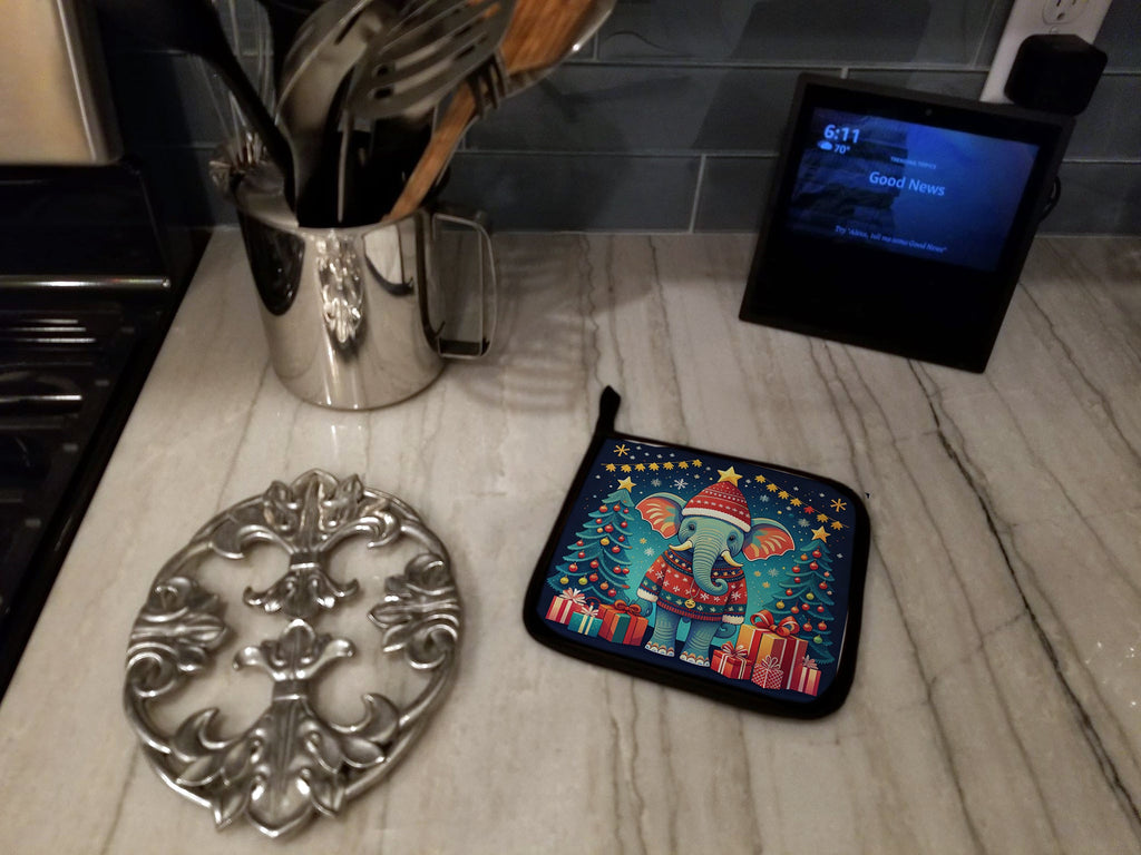 Elephant Christmas Pair of Pot Holders