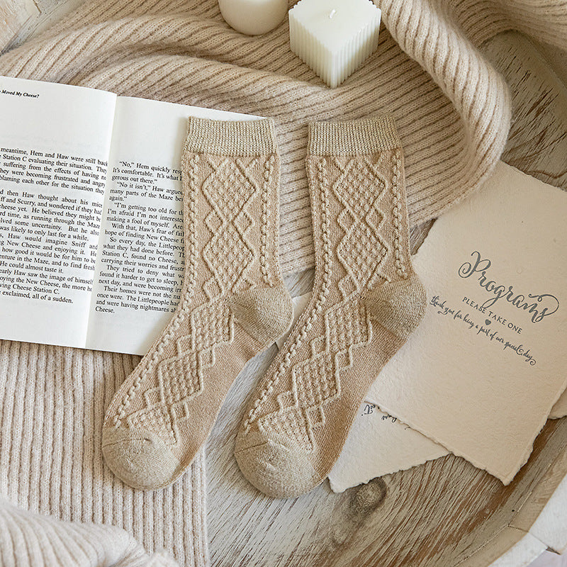 Classic Patterned Wool Socks in Solid Colors