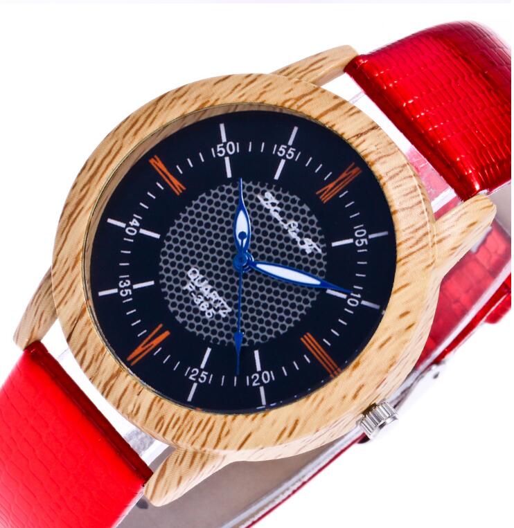 Men's Christmas Gift: Creative Leather Wood Watch