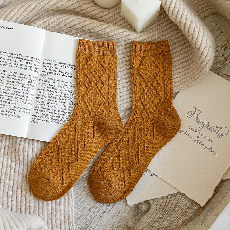 Classic Patterned Wool Socks in Solid Colors