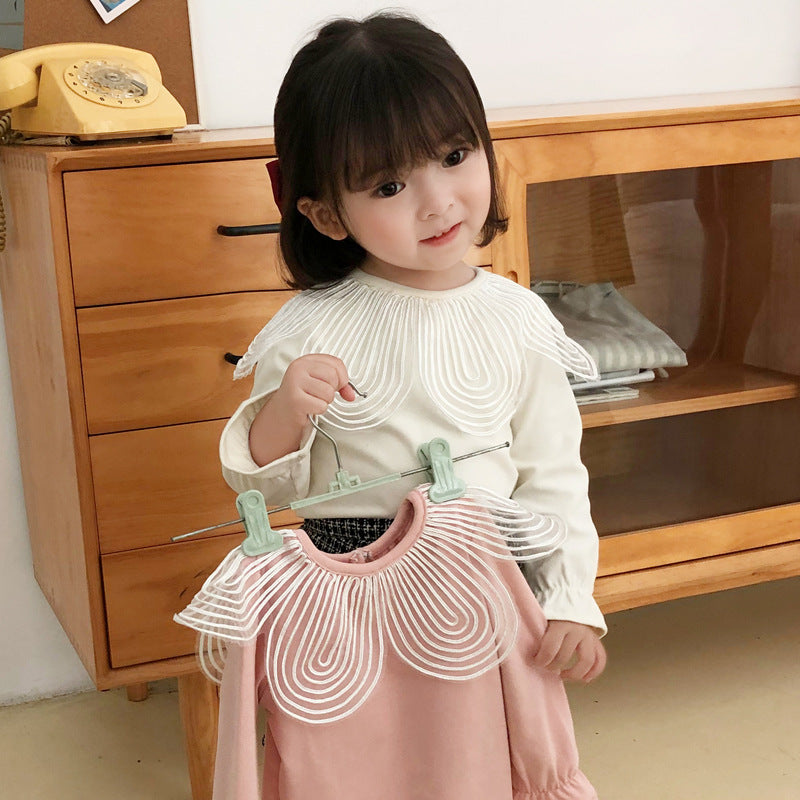 Comfortable Cotton Sweater with Large Flower Collar