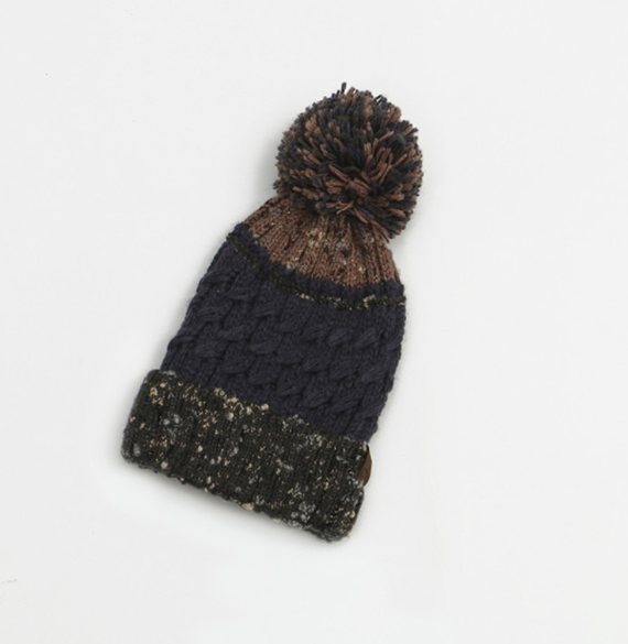 Retro Versatile Warm Knitted Wool Hat for All Genders | Embroidered Cap