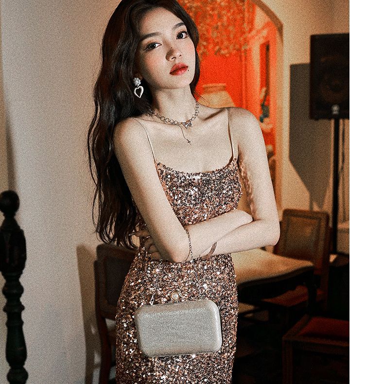 Elegant Long Sequin Dress with Spaghetti Straps