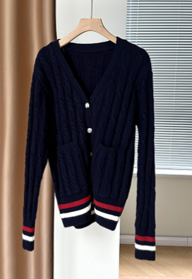 Plus Size V-Neck Contrast Color Cotton Cardigan Sweater