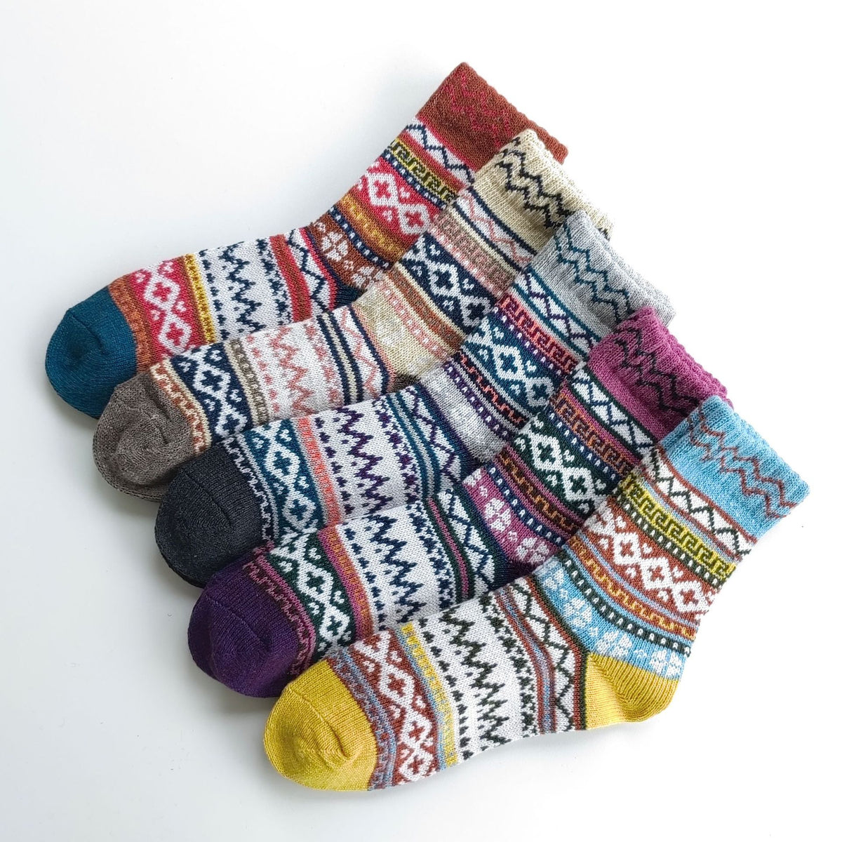 Thick Line Winter Rhombus Wool Socks - Medium Tube