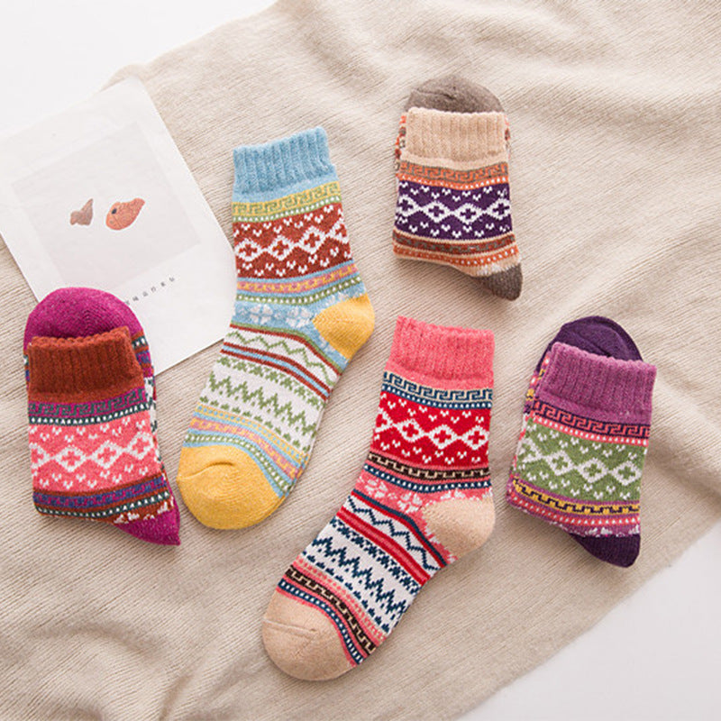 Women's Ethnic Rabbit Wool Cross Socks