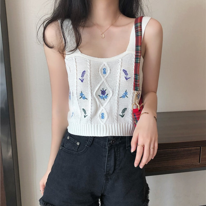 2021 Summer Slim Fit Embroidered Floral Camisole