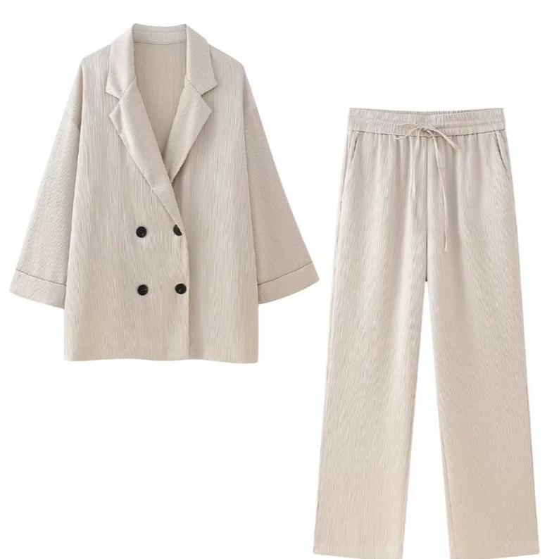 Ruffled Suit Jacket with Casual Trousers