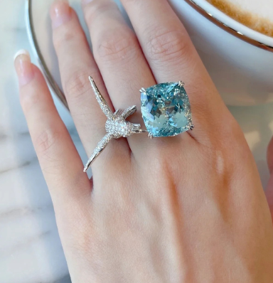 Hummingbird Green Crystal Cocktail Ring