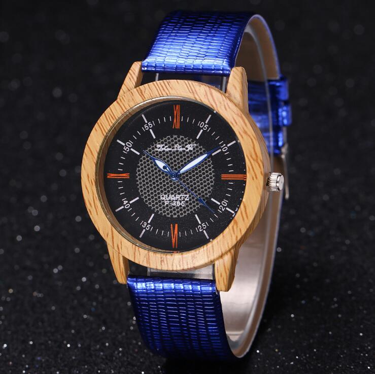 Men's Christmas Gift: Creative Leather Wood Watch