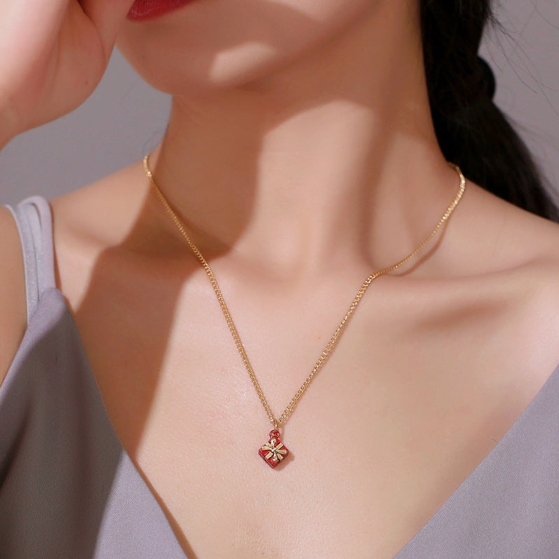 Fashionable Christmas Necklace - Festive Gift Item