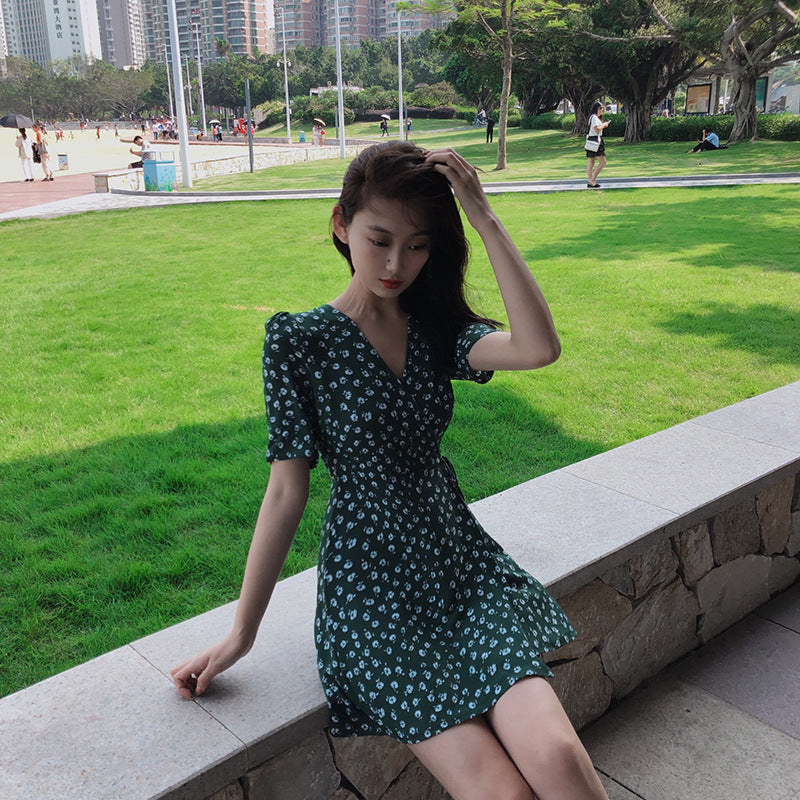 Vintage Floral V-Neck Wrap Dress for Summer