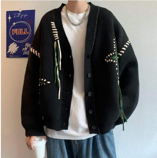 Small Crowd Embroidered Catkin Sweater Coat