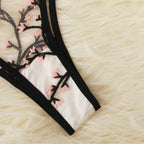2020 Sexy Lingerie Set with Embroidered Lace Details