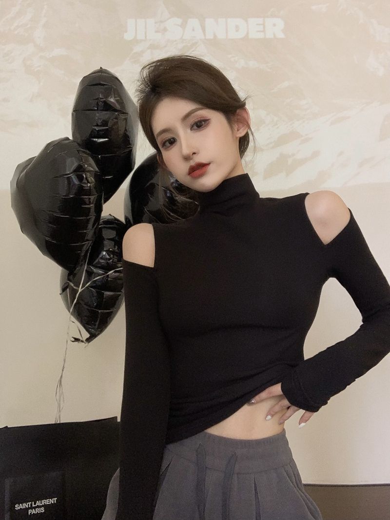 Slim Long Sleeve Turtleneck T-shirt for Women | Streetwear