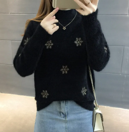 Embroidered Thickened Mink Fleece Sweater