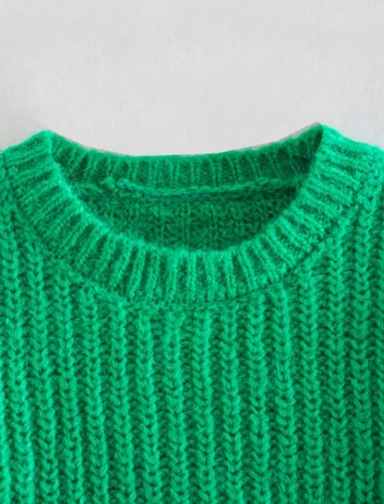 Women's Fashion Round Neck Solid Color Cropped Sweater