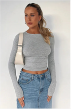 Solid Color Slim-Fit Long Sleeve Women's Casual Pullover Top | Streetwear