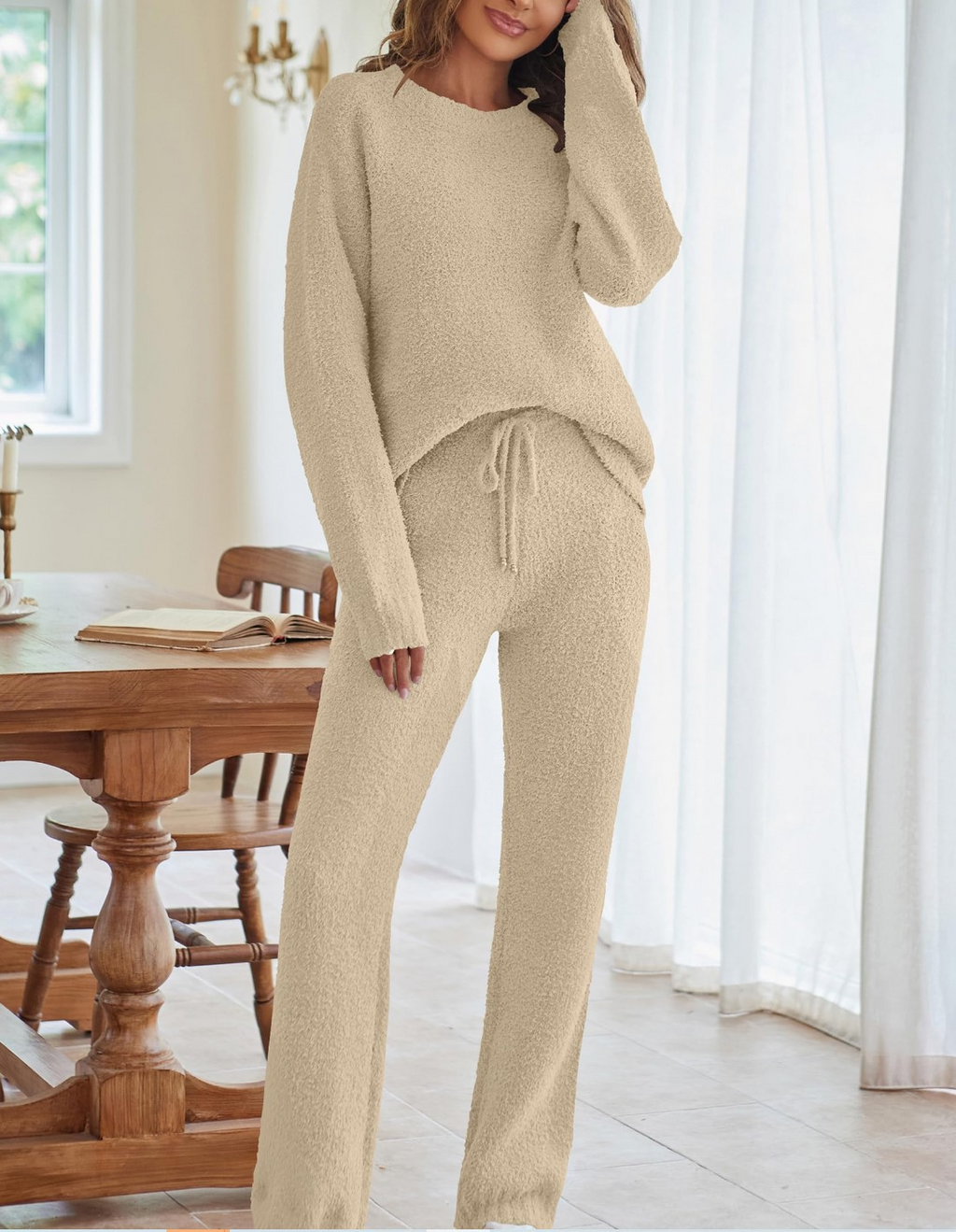 Solid Color Women's Round Neck Long Sleeve Trousers Warm Fleece Suit