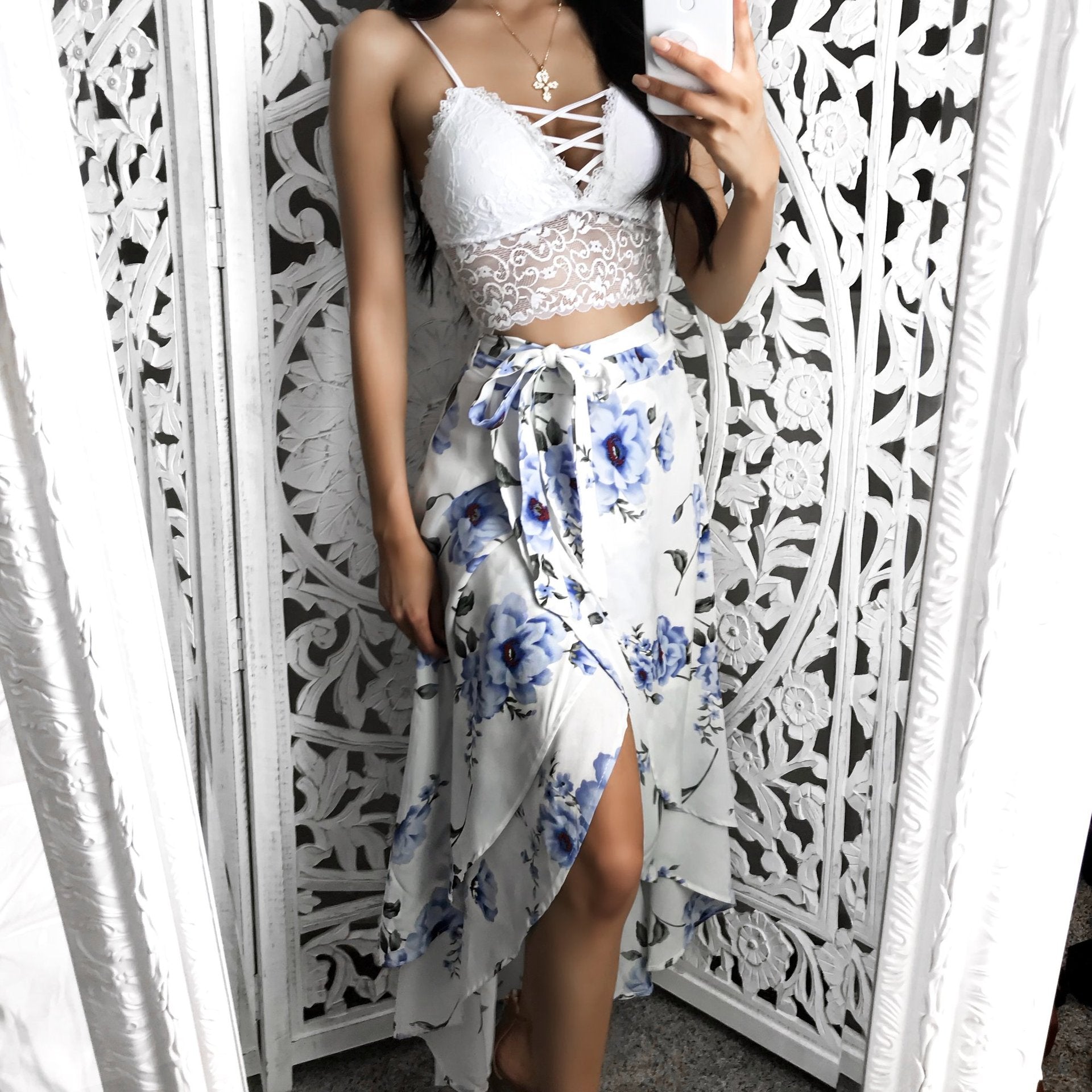 Lace Wrap Bralette for Shaping and Supportive Lingerie