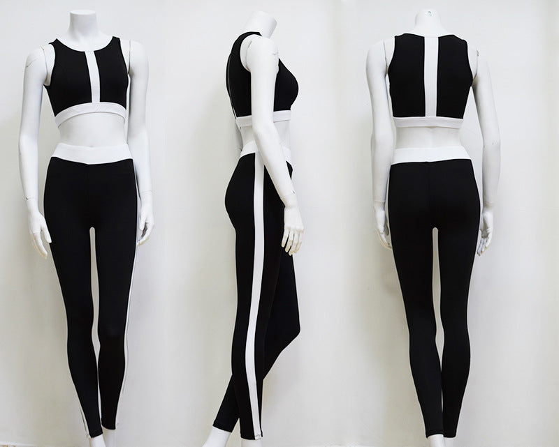 Black and White Sport Bra Set for Yoga and Running