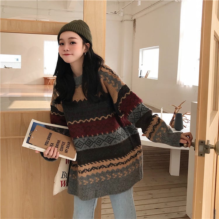 Women's Loose Fashion Jacquard Sweater