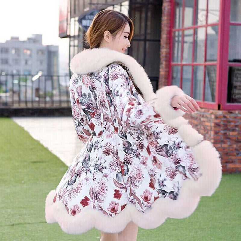 Chic Thicken Warm Women's Winter Jacket with Faux Fur