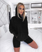Fashionable Loose-Fit Women's Hoodie and Shorts Set