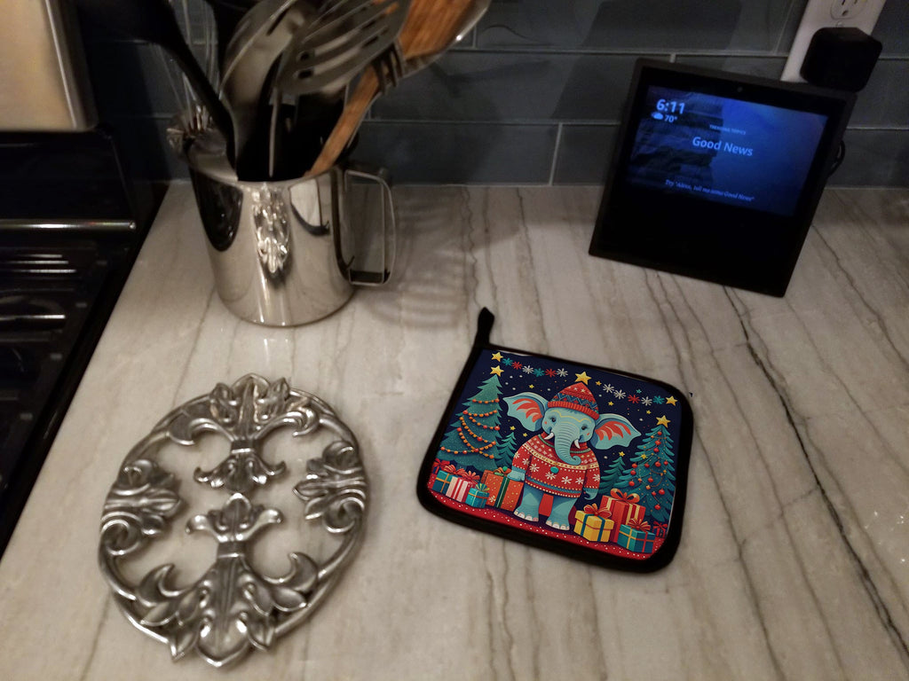 Elephant Christmas Pair of Pot Holders